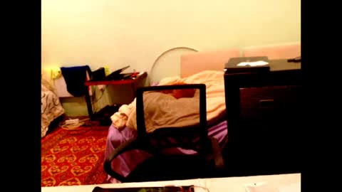 natali online show from December 17, 2025, 3:12 am