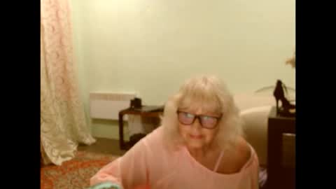 Snapshot of natali7634 chatting on May 17, 2026, 5:09 pm natali online show from May 17, 2026, 5:09 pm