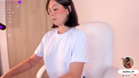 natalia andrea online show from January 8, 2026, 10:23 pm