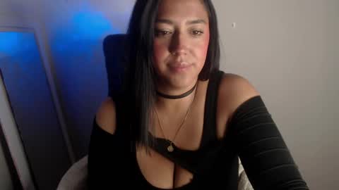 natalia online show from May 1, 2026, 9:52 pm