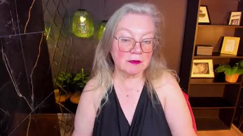 Snapshot of natalicloud chatting on May 31, 2026, 12:56 pm NataliCloud online show from May 31, 2026, 12:56 pm