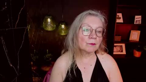 Snapshot of natalicloud chatting on June 16, 2026, 1:25 pm NataliCloud online show from June 16, 2026, 1:25 pm