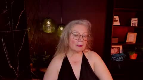 Snapshot of natalicloud chatting on June 17, 2026, 1:23 pm NataliCloud online show from June 17, 2026, 1:23 pm