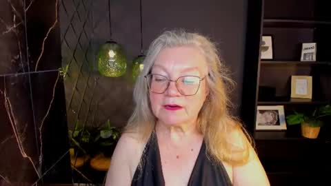 NataliCloud online show from July 21, 2026, 1:24 pm