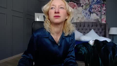 Natalie online show from January 24, 2025, 7:08 am