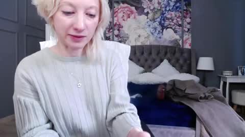 Natalie online show from February 9, 2025, 6:54 am