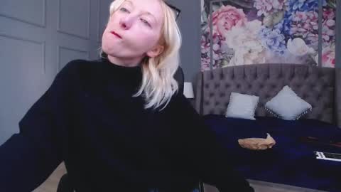 Natalie online show from February 25, 2025, 8:25 am