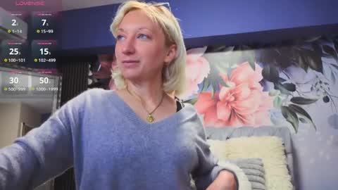 Natalie online show from April 27, 2026, 4:54 am