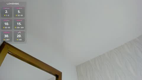 Snapshot of natalie_fox__ chatting on July 3, 2026, 11:27 am Naty online show from July 3, 2026, 11:27 am