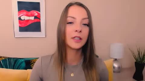 Snapshot of natalie_live chatting on May 21, 2026, 6:20 am NatalieSexy online show from May 21, 2026, 6:20 am
