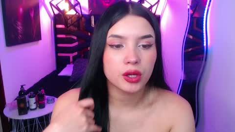 Snapshot of natalie_loffreda chatting on May 9, 2026, 8:14 pm natalie online show from May 9, 2026, 8:14 pm