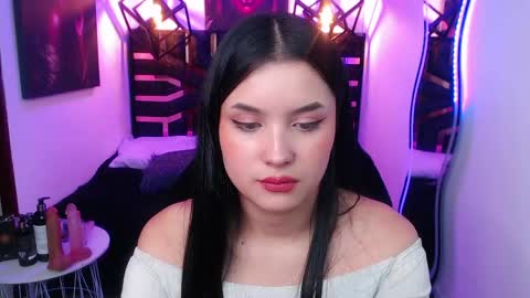 Snapshot of natalie_loffreda chatting on May 16, 2026, 7:34 pm natalie online show from May 16, 2026, 7:34 pm
