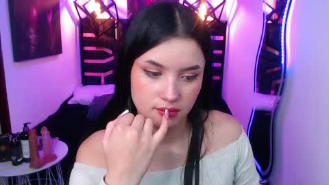 Snapshot of natalie_loffreda chatting on May 16, 2026, 7:56 pm natalie online show from May 16, 2026, 7:56 pm