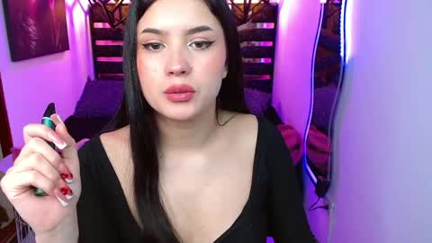 Snapshot of natalie_loffreda chatting on June 2, 2026, 8:22 pm natalie online show from June 2, 2026, 8:22 pm