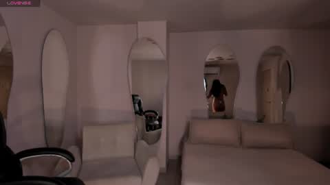 Snapshot of natalielewis_ chatting on July 29, 2026, 11:08 am Natalie Lewis online show from July 29, 2026, 11:08 am