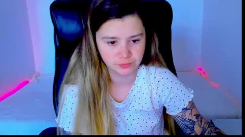 Snapshot of natalisecret chatting on May 28, 2026, 10:01 am natalisecret online show from May 28, 2026, 10:01 am