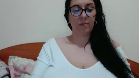 Snapshot of natally565656 chatting on May 9, 2026, 1:27 pm natally online show from May 9, 2026, 1:27 pm