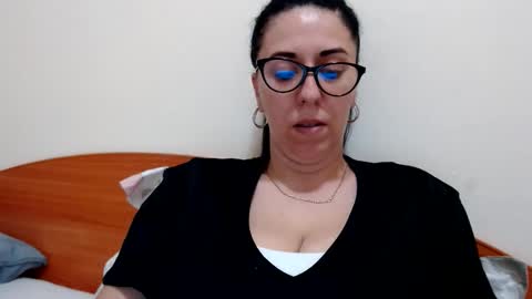 Snapshot of natally565656 chatting on May 19, 2026, 1:28 pm natally online show from May 19, 2026, 1:28 pm