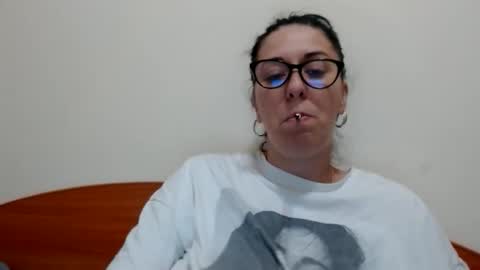 Snapshot of natally565656 chatting on June 7, 2026, 1:37 pm natally online show from June 7, 2026, 1:37 pm