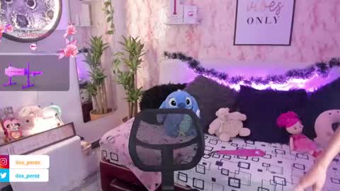 MissNatis online show from December 28, 2024, 6:28 am