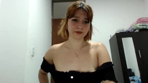 Snapshot of nataly__portman__ chatting on March 12, 2025, 11:33 pm Nataly online show from March 12, 2025, 11:33 pm