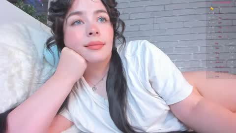 Snapshot of nataly_forsy chatting on February 3, 2026, 3:28 pm Nataly online show from February 3, 2026, 3:28 pm