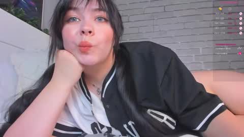 Snapshot of nataly_forsy chatting on February 5, 2026, 1:49 pm Nataly online show from February 5, 2026, 1:49 pm