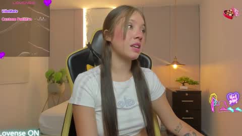 Snapshot of nataly_rodri chatting on March 13, 2026, 2:29 am Nataly online show from March 13, 2026, 2:29 am