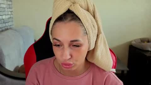 Nataly online show from May 2, 2026, 7:57 am