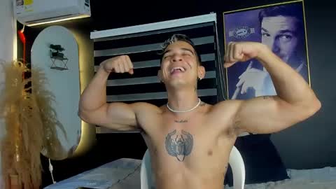 Snapshot of natan_77 chatting on February 13, 2025, 1:59 pm natan_77 online show from February 13, 2025, 1:59 pm