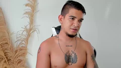 Snapshot of natan_77 chatting on October 19, 2025, 2:50 pm natan_77 online show from October 19, 2025, 2:50 pm