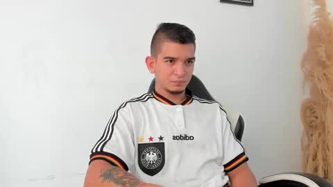 Snapshot of natan_77 chatting on November 15, 2025, 3:08 pm natan_77 online show from November 15, 2025, 3:08 pm