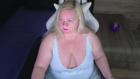 Natalli online show from October 3, 2025, 9:23 pm