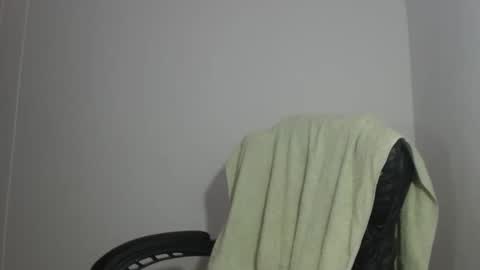 Snapshot of natasha9_ chatting on December 5, 2024, 7:06 pm NATTY online show from December 5, 2024, 7:06 pm