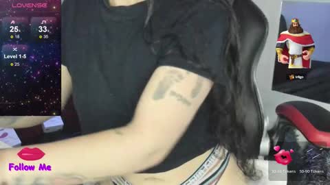 Snapshot of natasha__logan chatting on October 3, 2025, 4:20 am Natasha online show from October 3, 2025, 4:20 am