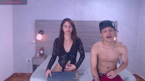 Snapshot of natasha_and_savage chatting on May 9, 2026, 7:19 pm Natasha y Savage online show from May 9, 2026, 7:19 pm