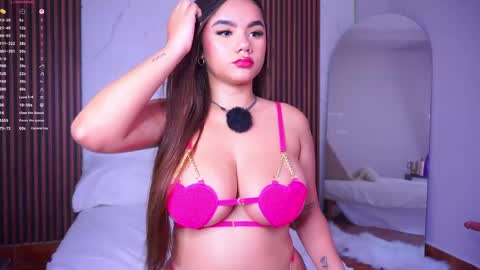 Natasha by online show from April 25, 2026, 3:42 pm