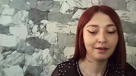 natalia online show from December 7, 2024, 3:08 pm