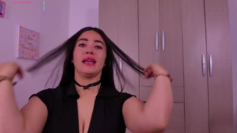 Snapshot of natasha_klump chatting on June 8, 2026, 10:04 am natasha_klump online show from June 8, 2026, 10:04 am