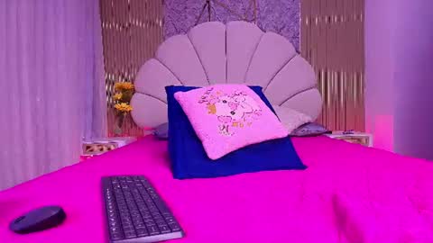 Snapshot of natasha_luna_ chatting on July 21, 2026, 7:16 pm Natasha online show from July 21, 2026, 7:16 pm
