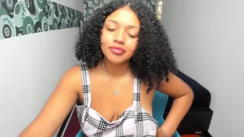 Snapshot of natasha_rose__ chatting on March 2, 2025, 2:32 pm N A T A S H A online show from March 2, 2025, 2:32 pm
