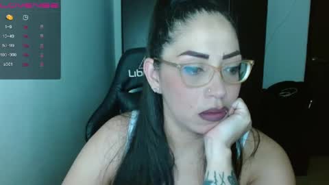 Snapshot of natashasmithe chatting on December 11, 2024, 10:16 pm Natasha Smithe online show from December 11, 2024, 10:16 pm