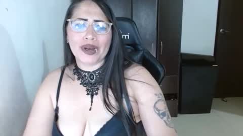 Snapshot of natashasmithe chatting on November 20, 2025, 1:50 am Natasha Smithe online show from November 20, 2025, 1:50 am