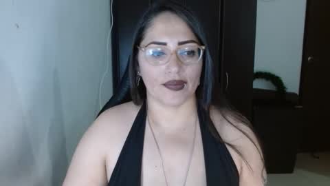 Snapshot of natashasmithe chatting on November 24, 2025, 1:05 am Natasha Smithe online show from November 24, 2025, 1:05 am