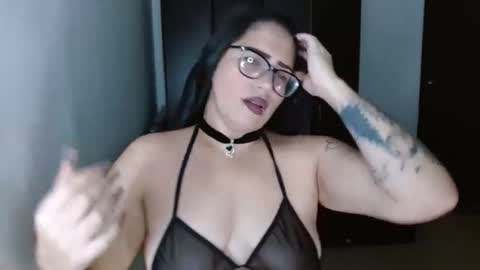 Snapshot of natashasmithe chatting on May 17, 2026, 12:19 am Natasha Smithe online show from May 17, 2026, 12:19 am