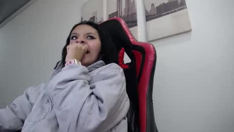 Snapshot of natashax_hot chatting on November 19, 2025, 6:19 pm Natashax online show from November 19, 2025, 6:19 pm