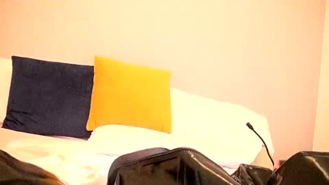 Natashsquirt online show from June 27, 2026, 11:48 am