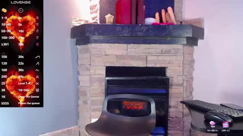 Snapshot of natazhaqueen chatting on September 16, 2025, 8:10 pm nathalia online show from September 16, 2025, 8:10 pm