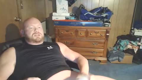 Snapshot of nate_b99 chatting on May 15, 2026, 11:01 pm Nate online show from May 15, 2026, 11:01 pm