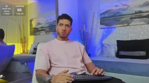 Snapshot of nate_franco chatting on February 10, 2025, 7:36 am Nate Franco online show from February 10, 2025, 7:36 am